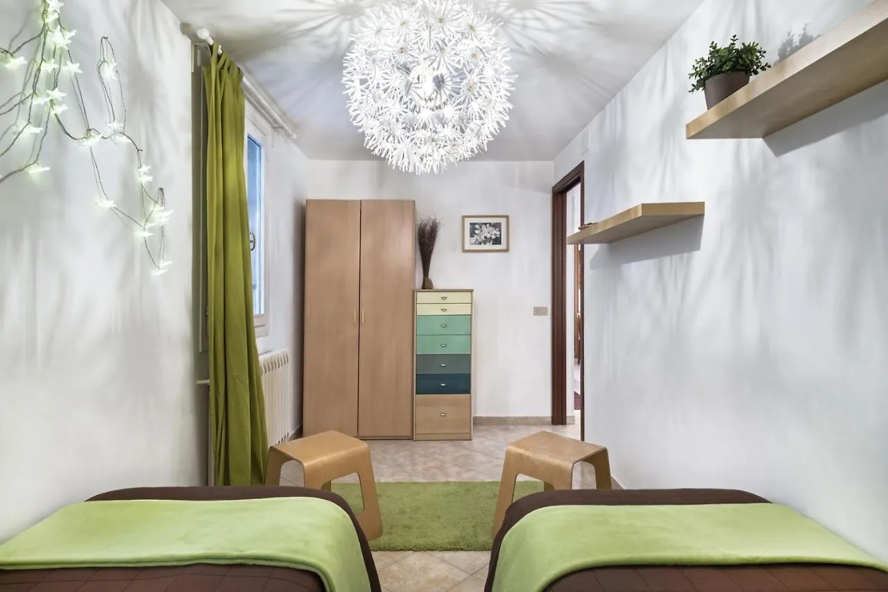 Apartment Ca'Serenissima - At 2Mn Of St Mark Square Venice Italy